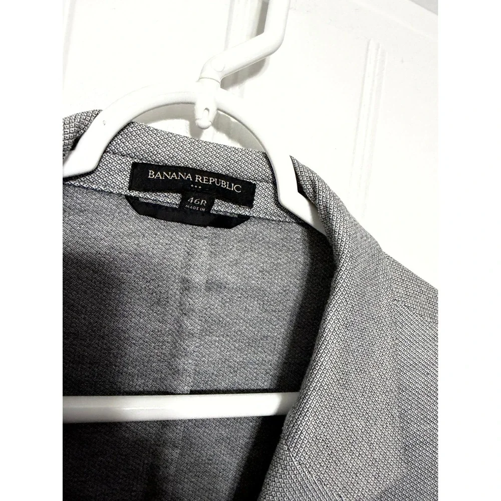 Banana Republic Blazer Mens 46R Knit Sport Coat Grey Textured EUC